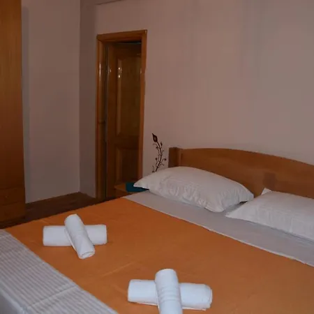 Konaku Gæstehus 4*
