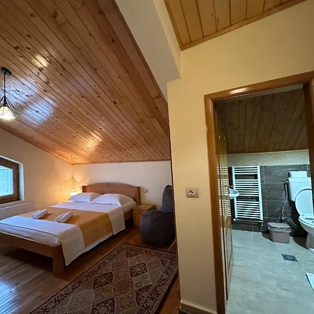 Πανσιόν Konaku 4*
