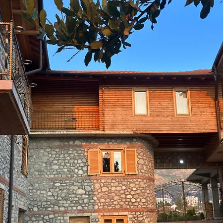 Konaku Πανσιόν