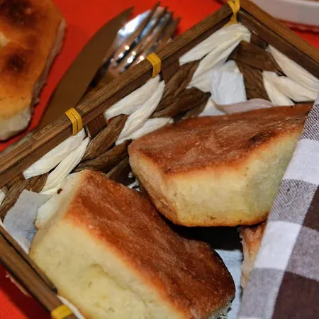 Konaku Qender Tomin