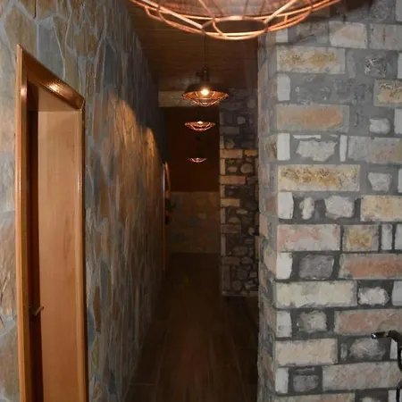 Konaku ゲストハウス 3*