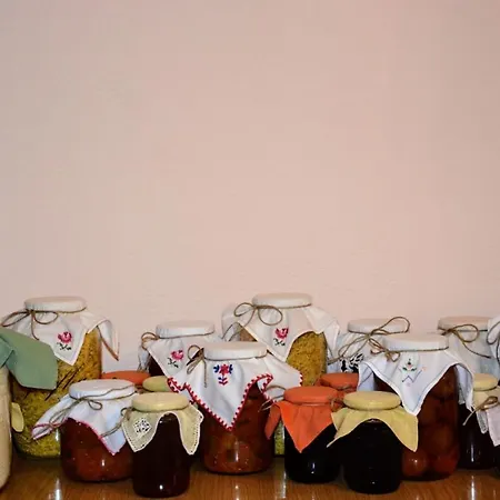 Konaku ゲストハウス 3*